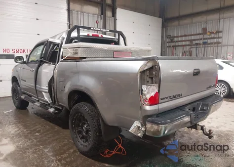 2004 Toyota Tundra Sr5 V8 from USA, damaged, VIN 5TBDT44184S442345